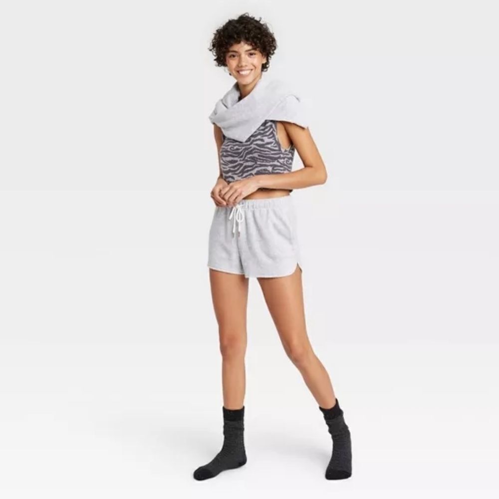 New 2-Piece Fleece Loungewear Pajama Set XS - Picture 7 of 9